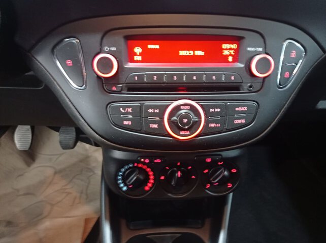 Inside Corsa  Blanco