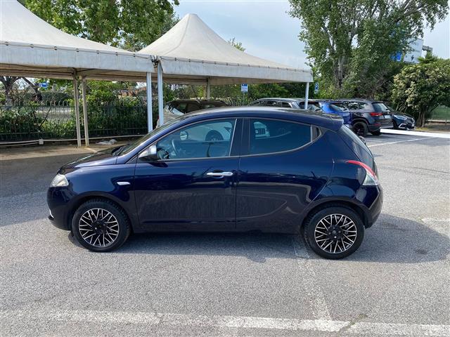 LANCIA Ypsilon 02641136_VO38043366