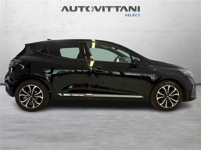 RENAULT Clio 00985360_VO38023207