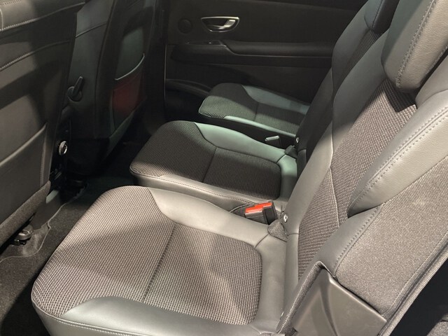 Inside Espace Diesel  Blanco Nacarado