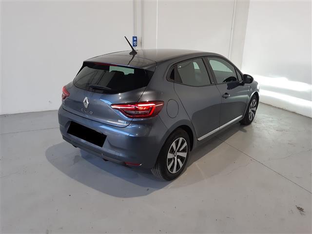 RENAULT Clio 02598500_VO38013041