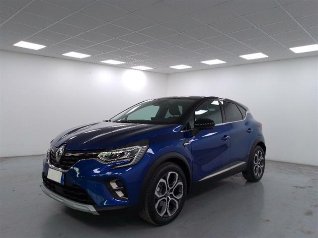 RENAULT Captur 00511810_VO38013054