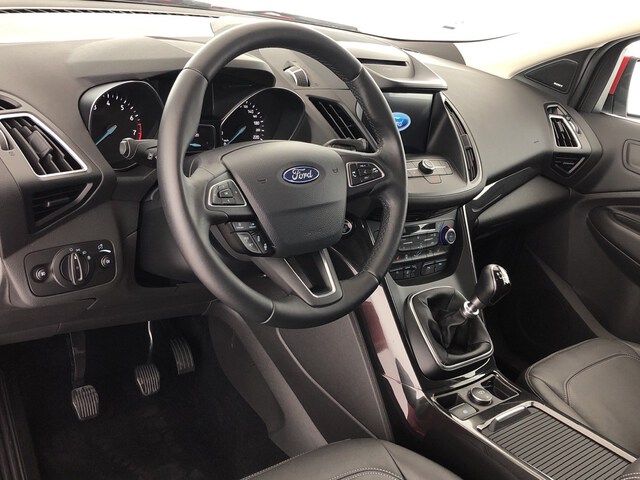 Inside Kuga  Rojo Race