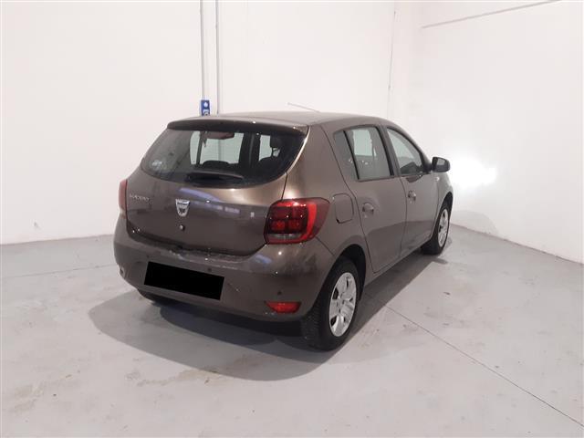 DACIA Sandero 02489143_VO38013041