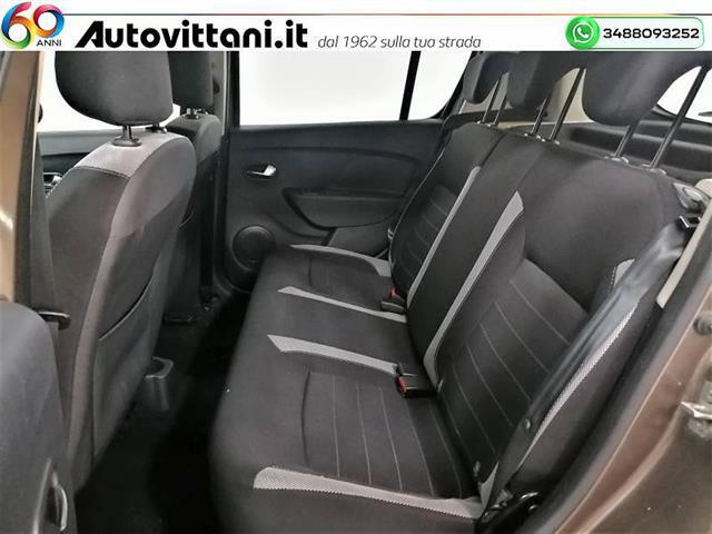 DACIA Sandero 00959376_VO38023207
