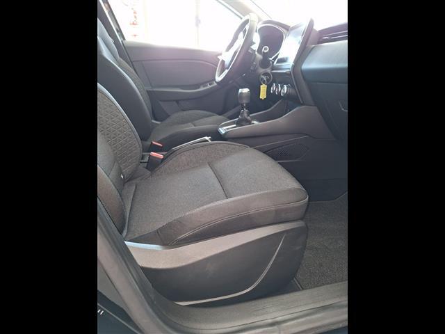 RENAULT Clio 00754518_VO38013074
