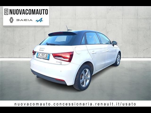 AUDI A1 01282118_VO38043211