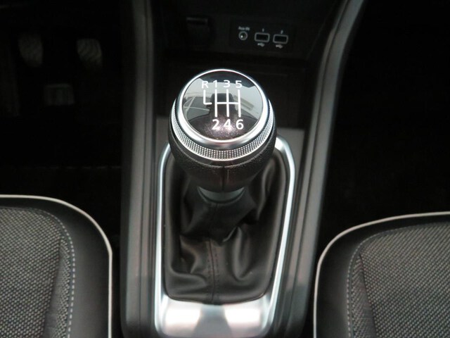 Inside Captur  Blanco Nacarado con 