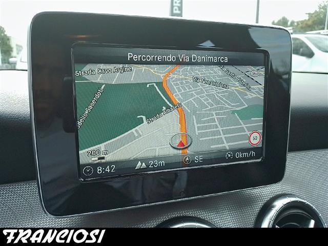 MERCEDES CLA Shooting Brake   X117 00023859_VO38013018