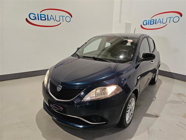 LANCIA Ypsilon 02415452_VO38013170