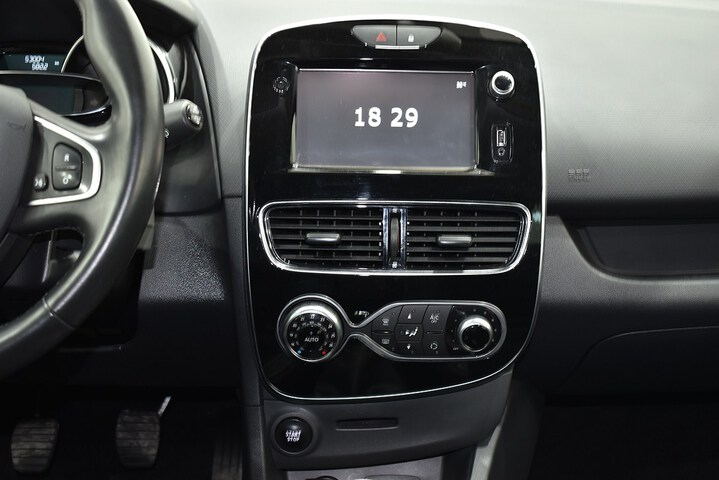 Inside Clio Diesel  Gris Titanium