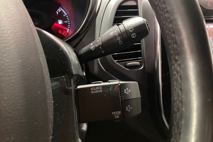 Inside Captur  Blanco Marfil