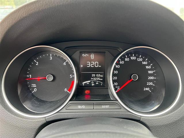 VOLKSWAGEN Polo V 2014 01247709_VO38013065