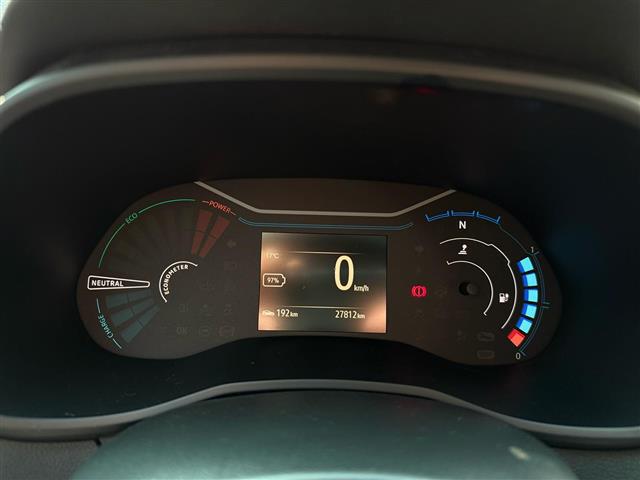 DACIA Spring 00016157_VO38023184