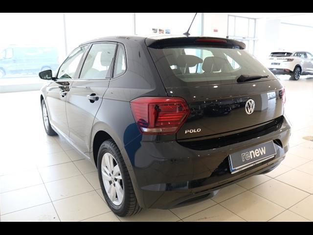 VOLKSWAGEN Polo VI 2017 00552423_VO38013066