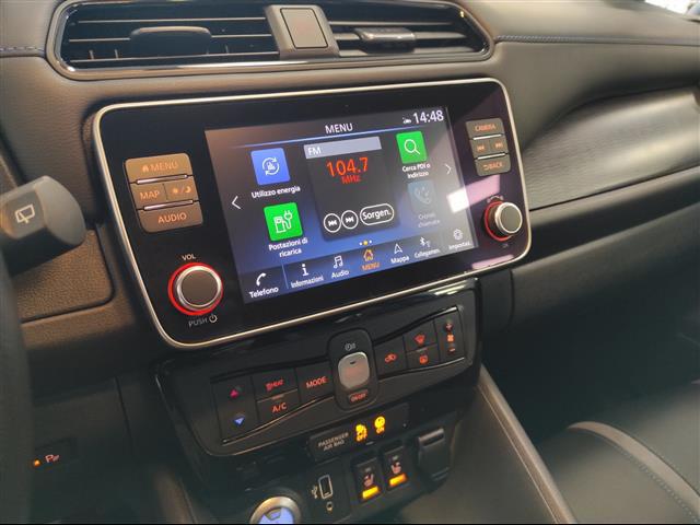 NISSAN Leaf II 2018 06077848_VO38053400