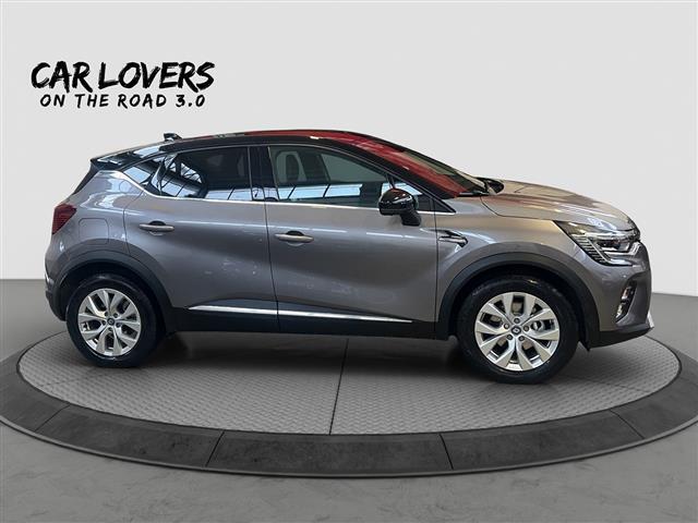 RENAULT Captur 05257416_VO38013034