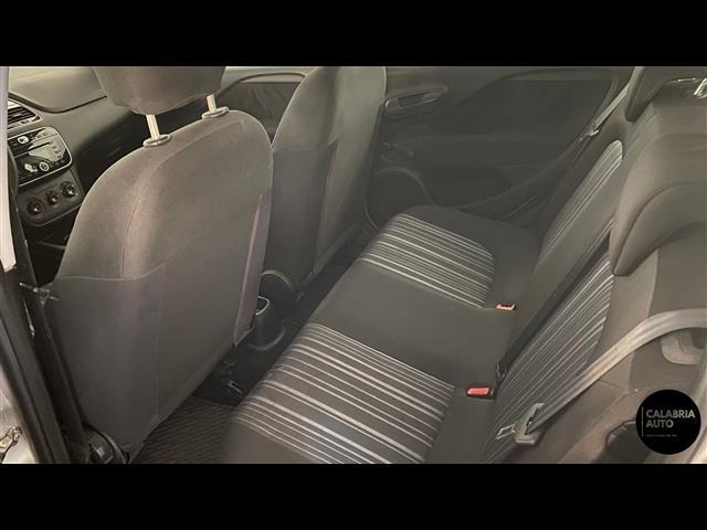 FIAT Punto 00006501_VO38033579