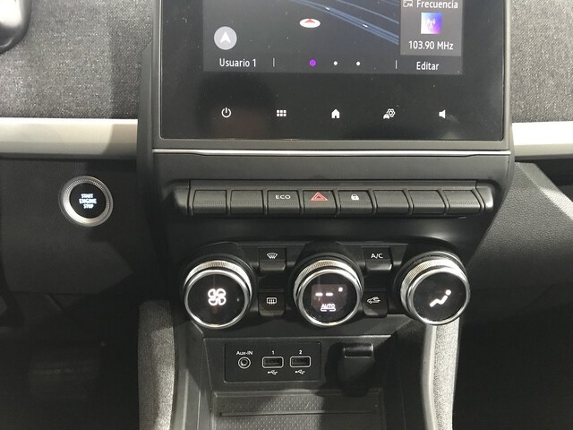 Inside Zoe  Blanco Quartz