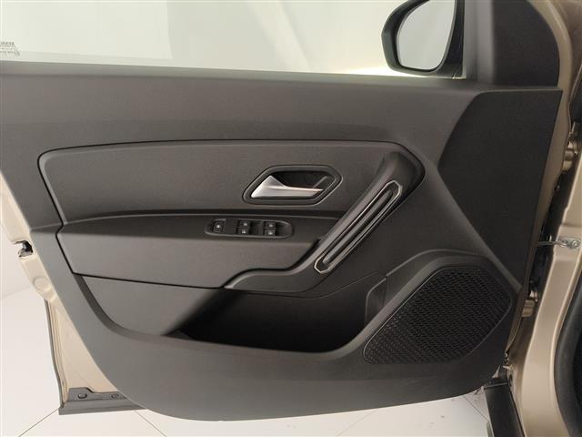 DACIA Duster 00189571_VO38023507