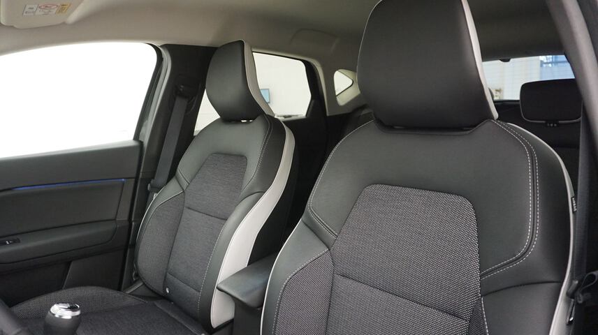 Inside Captur  Negro