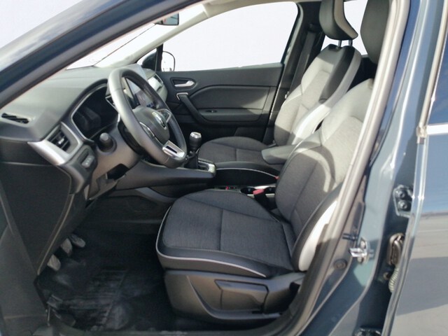 Inside Captur  Azul Volga con techo
