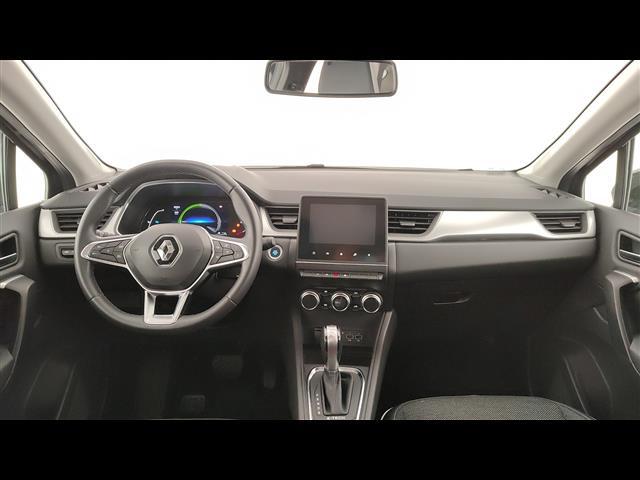 RENAULT Captur 00948749_VO38023732