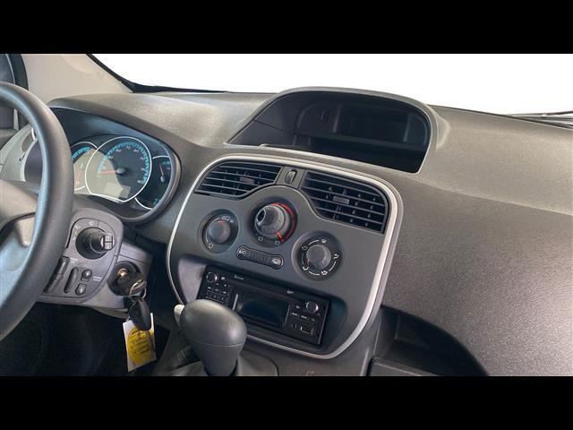 RENAULT Kangoo Z.E. 2017  13 00335588_VO38013550