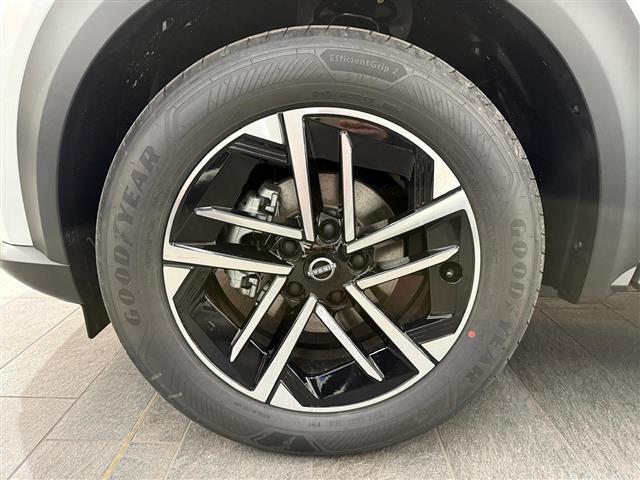 NISSAN Juke II 2024 00015710_VO38023184