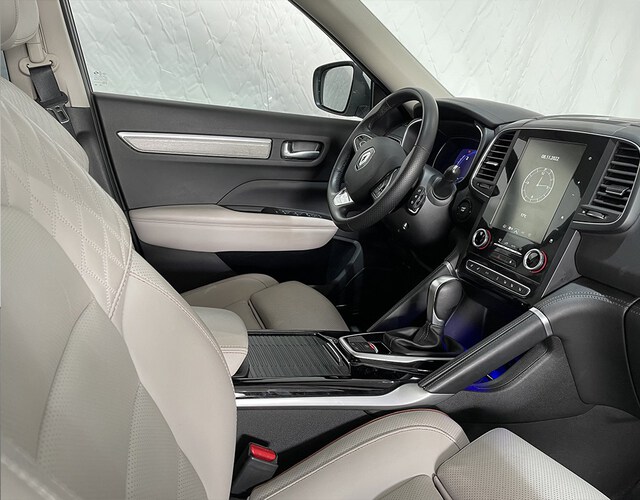 Inside Koleos Diesel  BLANCO