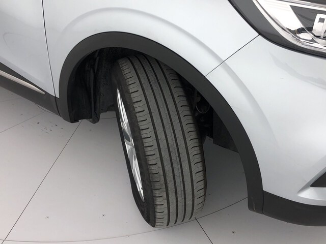 Outside Kadjar Diesel  Gris