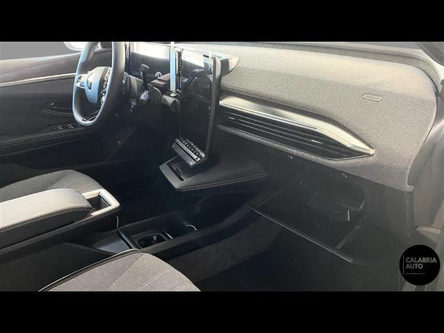 RENAULT Megane E Tech 00006566_VO38033579