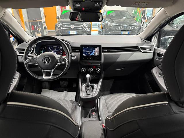 RENAULT Clio V 2019 00015779_VO38023184
