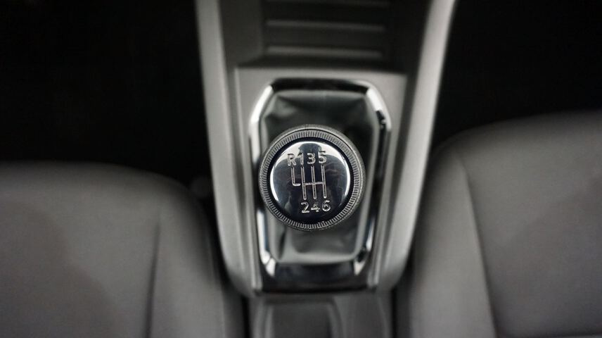 Inside Clio  Azul Celadon