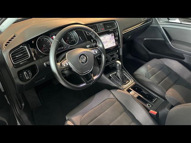 VOLKSWAGEN Golf VII 2017 5p 00015278_VO38043670