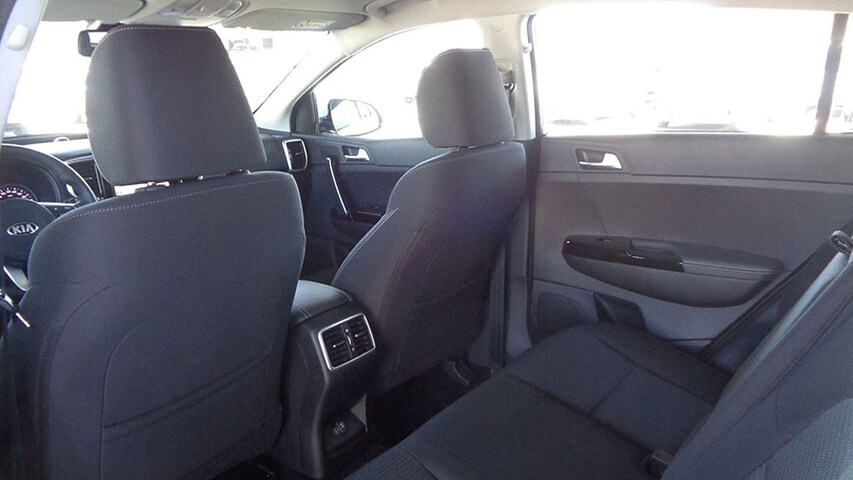 Inside Sportage Diesel  Lunar Silver