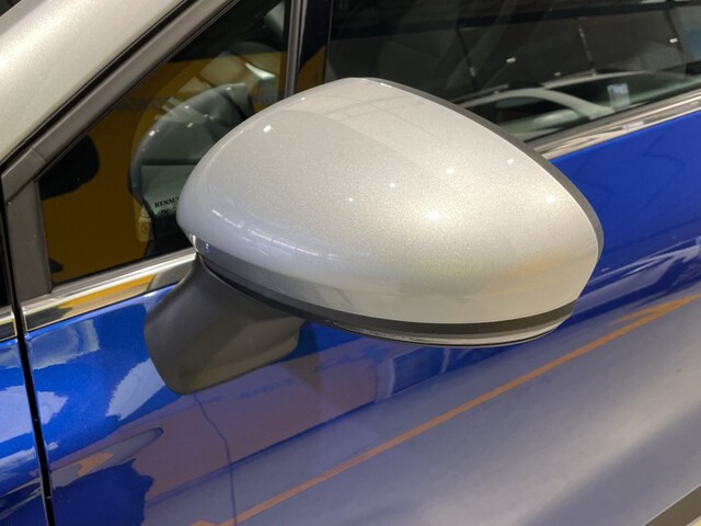 Inside Captur  Azul Celadon con tec