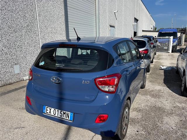 HYUNDAI i10 00513640_VO38013563