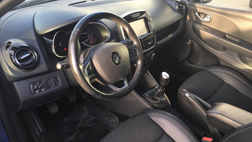 Inside Clio  Azul Rayo