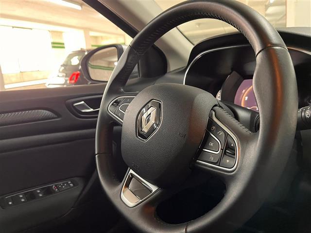RENAULT Megane 00023459_VO38013404