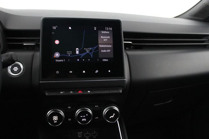 Inside Clio  Gris
