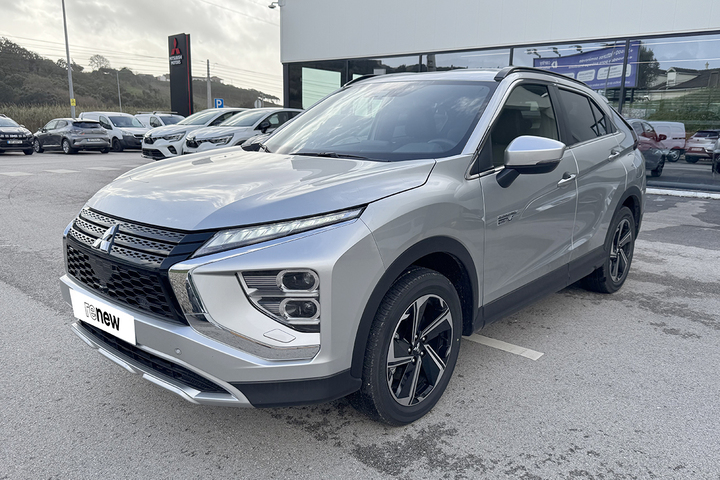 Eclipse Cross  Sterling grey metalizado