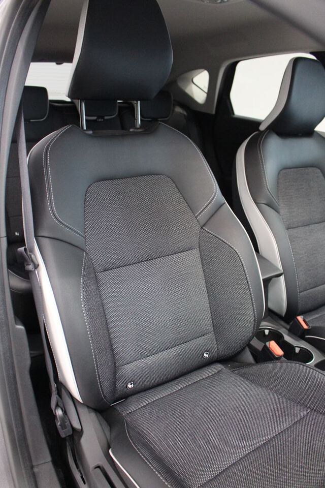 Inside Captur  Gris