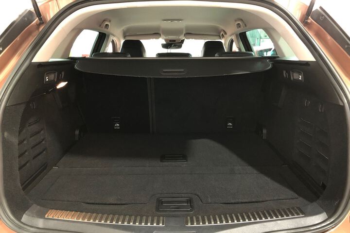 Inside Mégane Sport Tourer Diesel  Gris