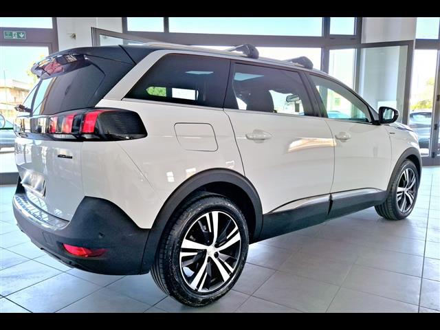 PEUGEOT 5008 00805676_VO38013074