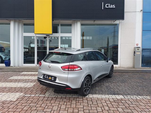 RENAULT Clio 05853955_VO38013080