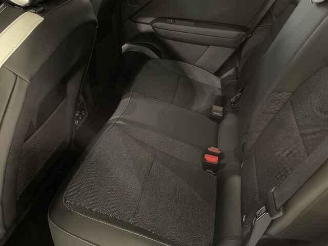Inside Captur Híbrido  Blanco Nacarado con 