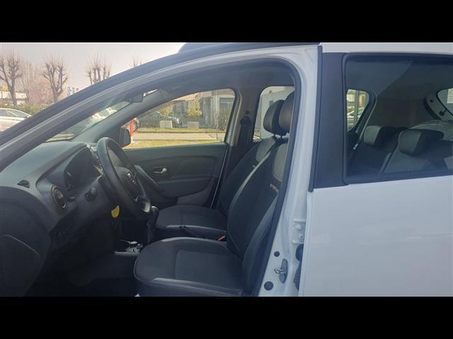 DACIA Sandero  Stepway 02368732_VO38013041