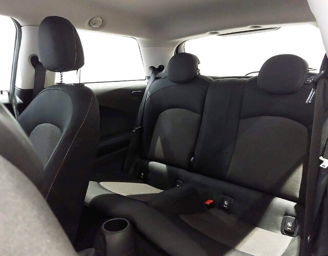 Inside  R56 Diesel  Marfil