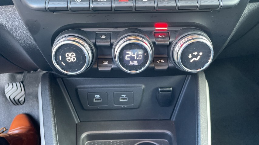 Inside Duster Diesel  Azul Rayo